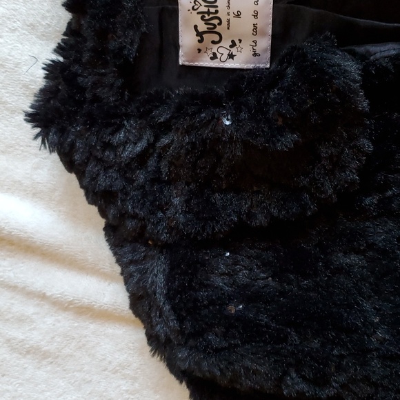 Black sparkly shrug w/sequins in Jr Size 16 by Justice in EUC - Picture 2 of 4